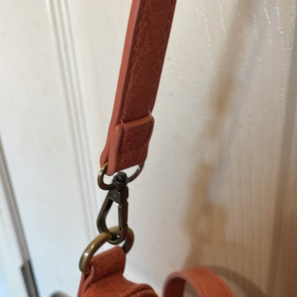 ANTIK KRAFT large Coral, TOTE, PURSE, Handbag EUC RUST SHOULDER STRAP - Picture 5 of 15